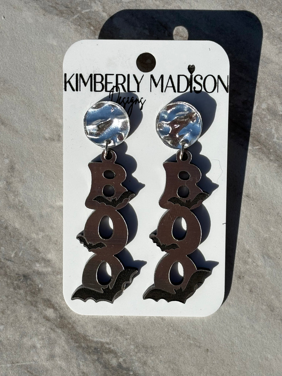Boo Earrings (Stud)
